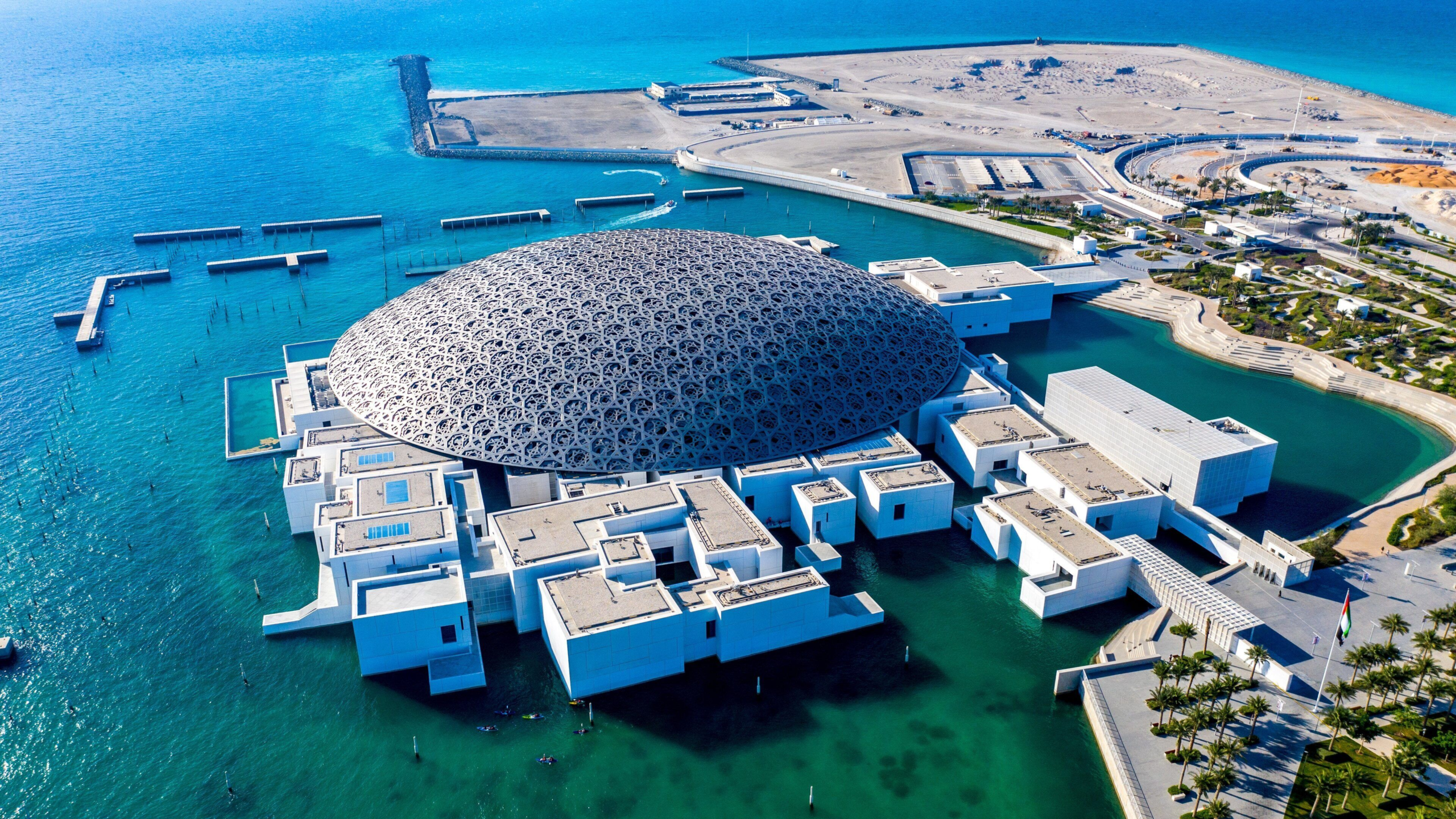 Louvre Abu Dhabi Saadiyat Island — film fixers in United Arab Emirates and Abu Dhabi production hub